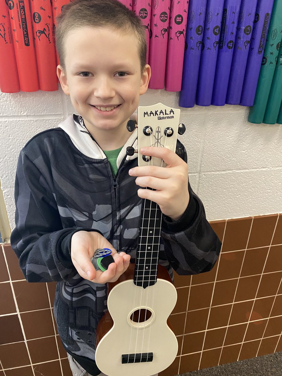 Kids are amazingly innovative! We are working on ukuleles in Mrs. Horgen’s class and a student created picks for all his classmates using a 3D printer at home! #Schoolofmusic #kidsareamazing