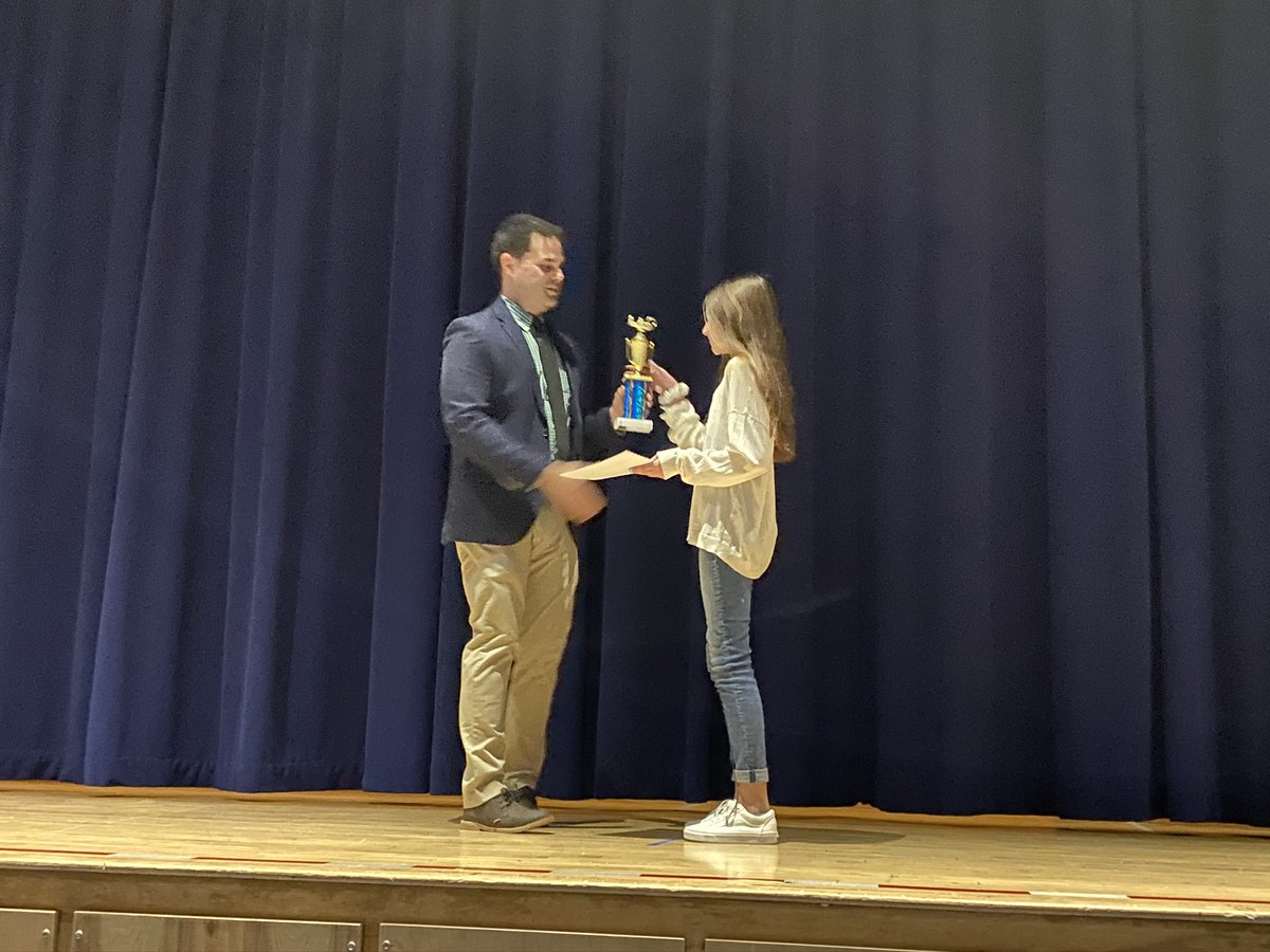 DrMChristiansen's tweet photo. Congrats to all of our @OMS_NY research students (and especially all of the winners!) at an amazing Science Fair last night. A special thank you to their teacher Mr. Ellis who supported all of the outstanding projects on display. @OSchoolsPR @oceansidesupt @DianeProvvido https://t.co/25LHkfE21o