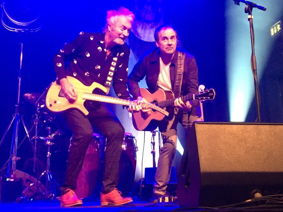 CallyL123's tweet photo. Great shows night after night... #frontm3n check out https://t.co/9hyhhKJVDO for the full tour list 😊 @_petelincoln @PeterHowarthXXX @mickwilsonmusic https://t.co/XntlgegufC