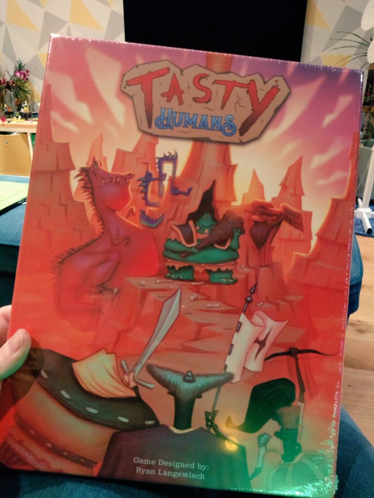 saffy_81's tweet photo. Yayyyyy, came home to #TastyHumans by #PangeaBG . I know what I'll be playing this weekend π https://t.co/QpyAoXRTqo