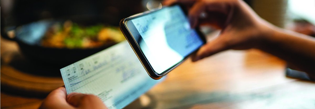 RocketRPA's tweet photo. 5 Financial Services Tech Trends to Watch in 2020
Banks &amp; other firms are using new tech to improve the customer experience. By tapping into #ArtificialIntelligence, #DataAnalytics &amp; #RPA, the industry is primed for a #transformation. @biztechmagazine

https://t.co/fodpU7KTCW https://t.co/xcJE9olj0t