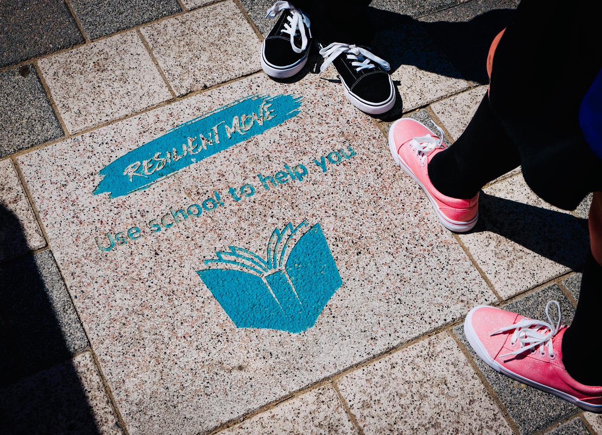 BlackpoolCopro's tweet image. Week 31 #MoveOfTheWeek from the #ResiliencePathway is ‘Make school or college work as well as possible’
 
Read this week’s blog by Corron who shares his experiences &amp;amp; talks about how he has found moving up into high school #ResilienceRevolution 
 
resiliencepathway.co.uk/make-school-or…