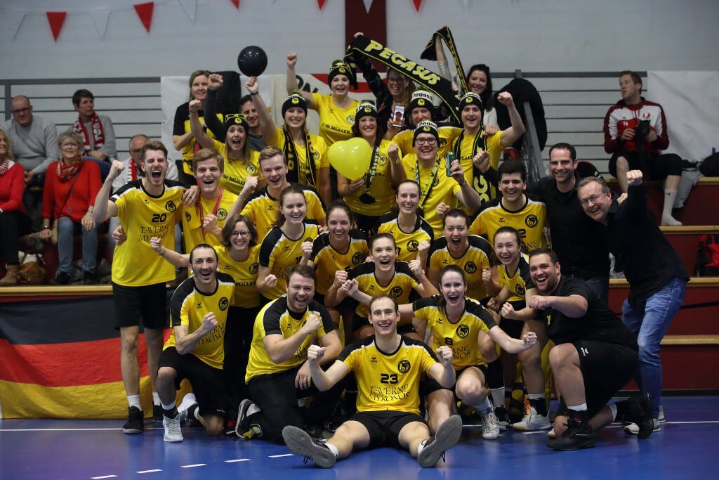 SGP_Korfball's tweet photo. What a weekend! Just thank you to all our international #Korfball Friends - you find some more words about #ECUP2020 here (in german): https://t.co/hO7AtuCDR6 https://t.co/l4v2TFnMmV