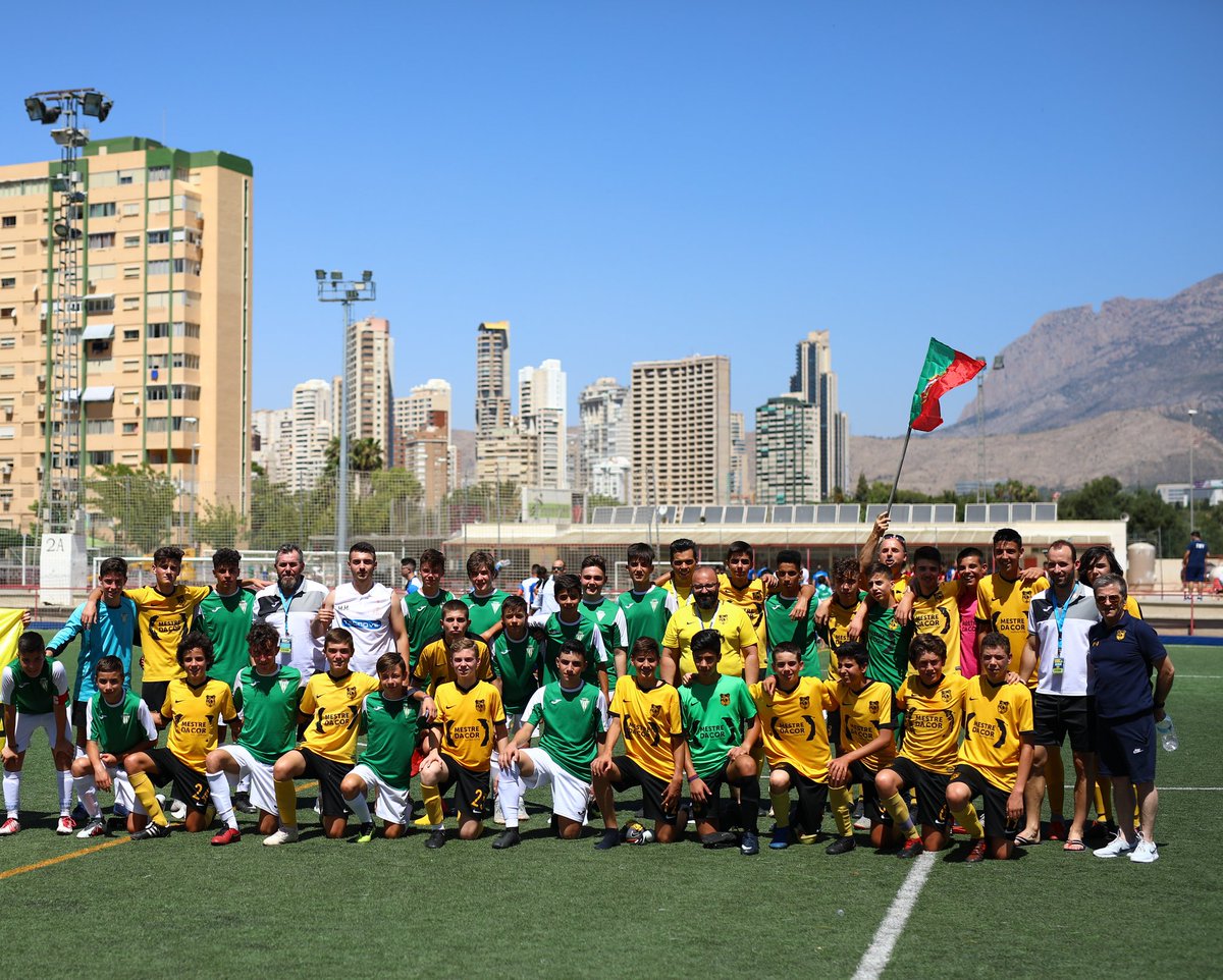 MarinaBaixaCup's tweet photo. Muchas inscripciones cerradas para la MBCUP 2020 ⚽️👏
¿Te lo vas a perder? 😮
Reserva ya tu plaza 😁👧🏽🧒🏽
#MBCUPQUERUBINPREBENJAMIN #MBCUPALEVINBENJAMIN #MBCUPFUTFEM #MBCUP #torneosfutbol #torneosfutbolbase #torneosfemenino https://t.co/uadAGG0ZOv