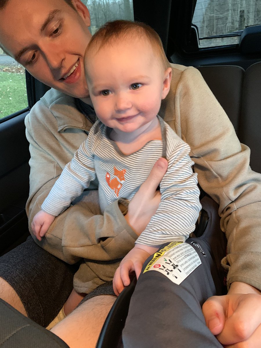 nelakealohalani's tweet image. Baby girl is growing up so fast, 10 MONTHS TODAY🥺💕 slow down princess, but at the same time I’m so happy to watch you grow❤️ such a big girl now and I’m so proud🥰 (also look how happy she is with that smile🤗) #inseparablebond