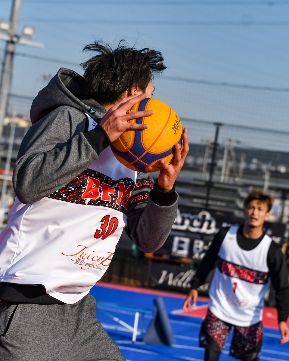 akikomali's tweet photo. 2020/01/13
BEEFMAN公開練習
#高島一貴
#BEEFMANEXE
#BCOURT #横浜ビーコート
#3x3 #3x3JCH #JBA3x3 #3x3EXE https://t.co/LOBIOe5GLc