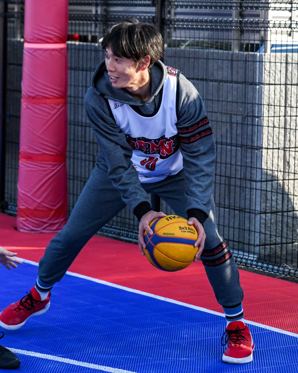 akikomali's tweet photo. 2020/01/13
BEEFMAN公開練習
#高島一貴
#BEEFMANEXE
#BCOURT #横浜ビーコート
#3x3 #3x3JCH #JBA3x3 #3x3EXE https://t.co/LOBIOe5GLc