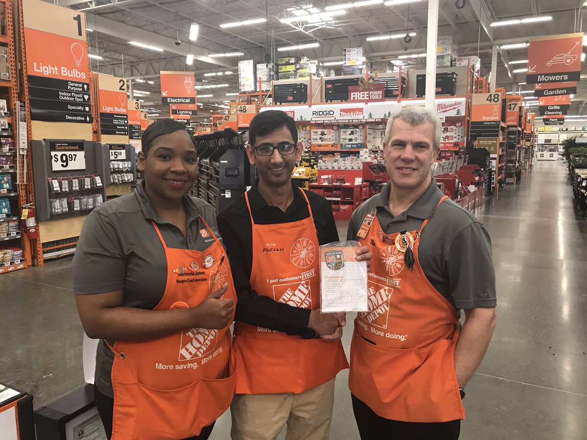 Tom Foust tweet media