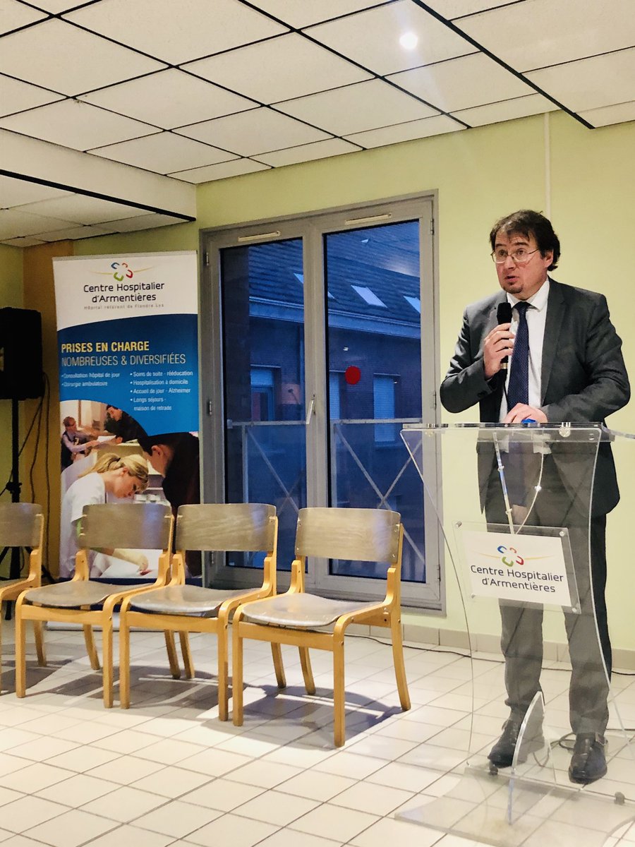 BoironFred's tweet photo. Aux vœux du CH Armentières, pour souhaiter à tous une belle année 2020, avec le soutien des hôpitaux partenaires. #GHTLMFI https://t.co/qLWHPX6nZN