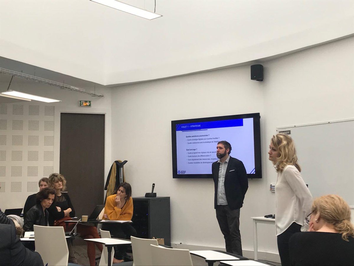 BCDiploma's tweet photo. #Atelier Label #4Digital @ConferenceDesGE : de beaux échanges aujourd'hui @audencia #Paris autour de la stratégie digitale des établissements !
@BeillevaireV #CHN https://t.co/BWOjmGlKzd