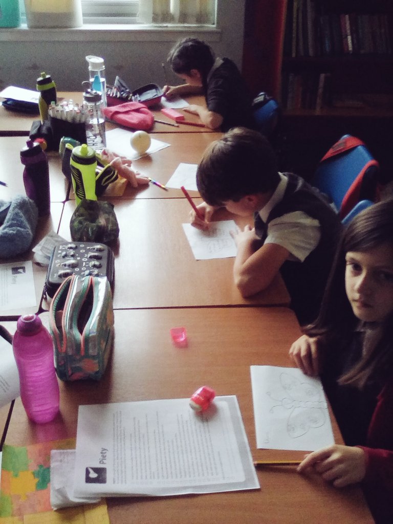 stcadocsprimary's tweet photo. children in P6b Writing down all the ways they can be pious in their daily lives after lots of discussion about piety being one of our gifts from the holy spirit. #prayerful #catholiceducation #devoutness https://t.co/pN9ZjEPbE3