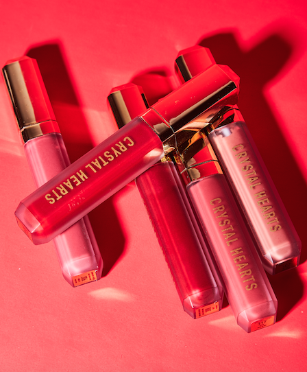 CrystalHeartsCo's tweet photo. We have a new #giveaway coming up and we can't wait to tell you about it!  Stay tuned ✨
~
In the mean time, give those lips some attention 💋💄
#CrystalHearts #MakeUp #Cosmetics #lips #mua https://t.co/3JpmVmgx50