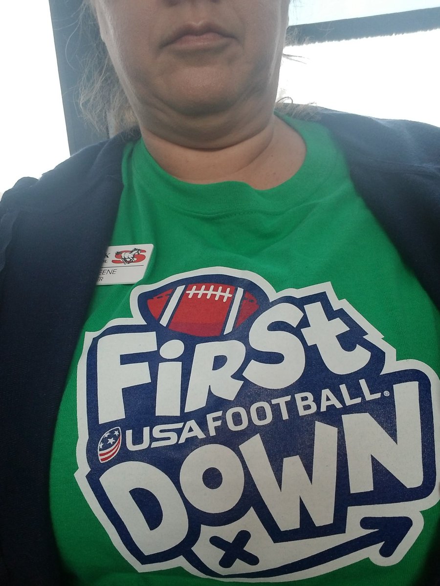 2ndKeene's tweet photo. Off to Cowboy stadium for an U19 Team USA vs Panama football game! Thank you First Down program! https://t.co/qwLKcgF6ea