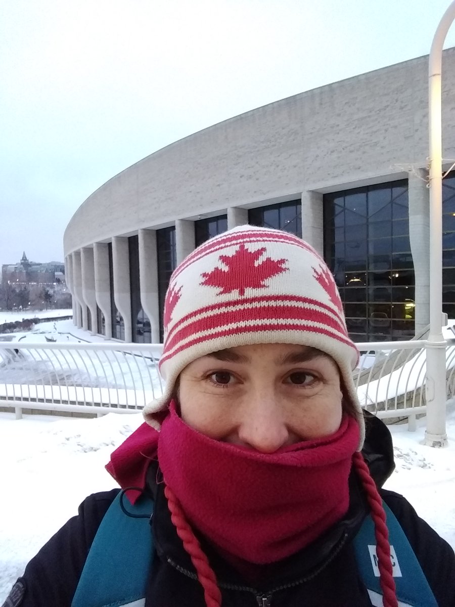L_Gouin's tweet photo. It's #MuseumSelfie day! https://t.co/VBfCI5JYeN