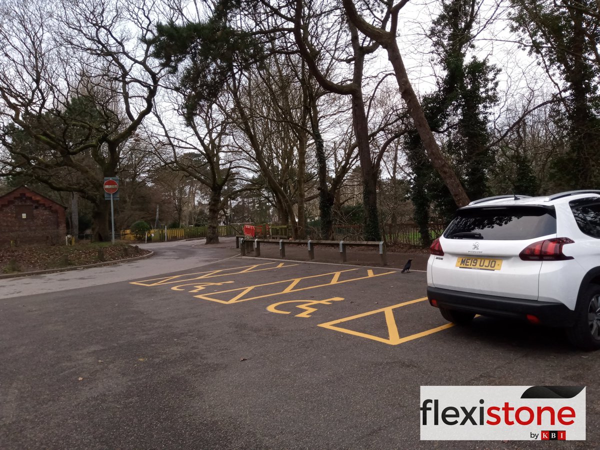 Flexipave's tweet photo. We are back with more project photographs!
Here is a project completed last year consisting of 3500m2 of our #Flexistone material for the Bruntwood Park Scheme, the material has recently been line painted and it looks brilliant!
Lots more exciting projects for 2020 π https://t.co/GuGeBcFucL
