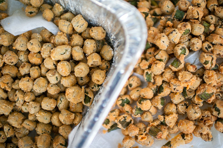 Light, Crispy, and utterly addictive... Fried Okra still counts as getting in your daily vegetables, right? 
#friedokra #itsasouthernthing