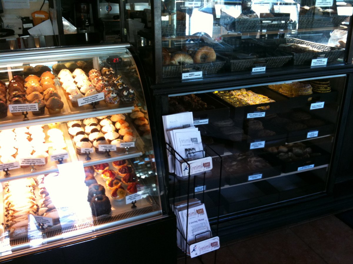 LarsProduction's tweet photo. #LennyRosenberg #adesaswan #Working #Origional #Owners #Formula #Flipping #SeventeenthStreetCafe #santamonica #Serving #Cookies #CupCakes #CakePops #Chocolate #Ganash Order #New #Bakery #ShowCase #Almond
#LARSrestaurantflips #TVshows #Travelogue #Foodies #Adventures #Travel https://t.co/5HEiaPZeo2