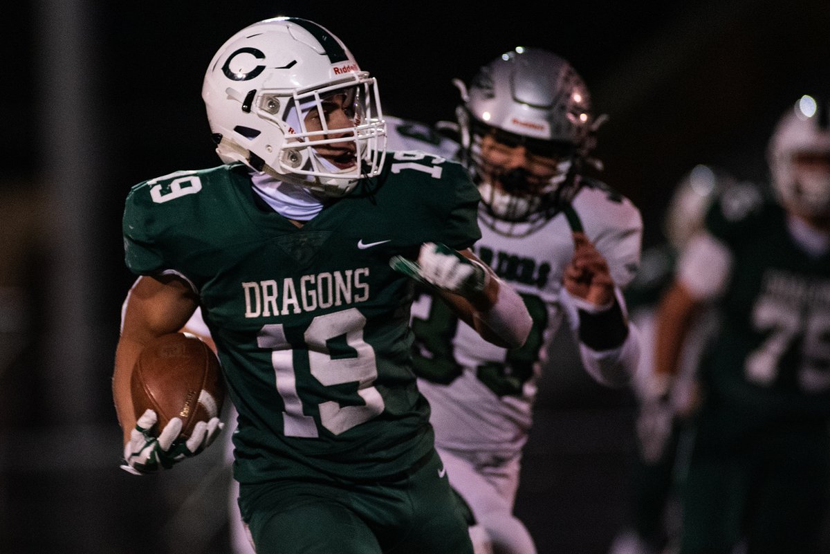 Varsity845's tweet photo. ALL-STATE FOOTBALL: Class A player of the year Amin Woods highlights Section 9 large-school picks.
https://t.co/2b4JNSfrNC https://t.co/8FDLlf62AI