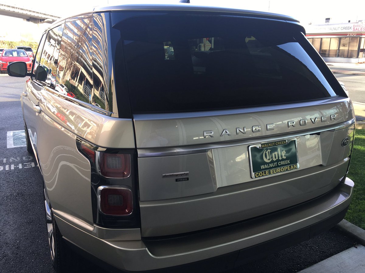ColeEuropeanJLR's tweet photo. We continue our SVO color week with RIO GOLD on the Range Rover Autobiography LWB. @landrover @landroverusa #landrover #rangerover #rangeroverautobiography #svautobiography #rangeroversvautobiography #rangeroverlwb #rangeroverlwbautobiography #walnutcreek #coleeuropean https://t.co/b2O7CpnXtu