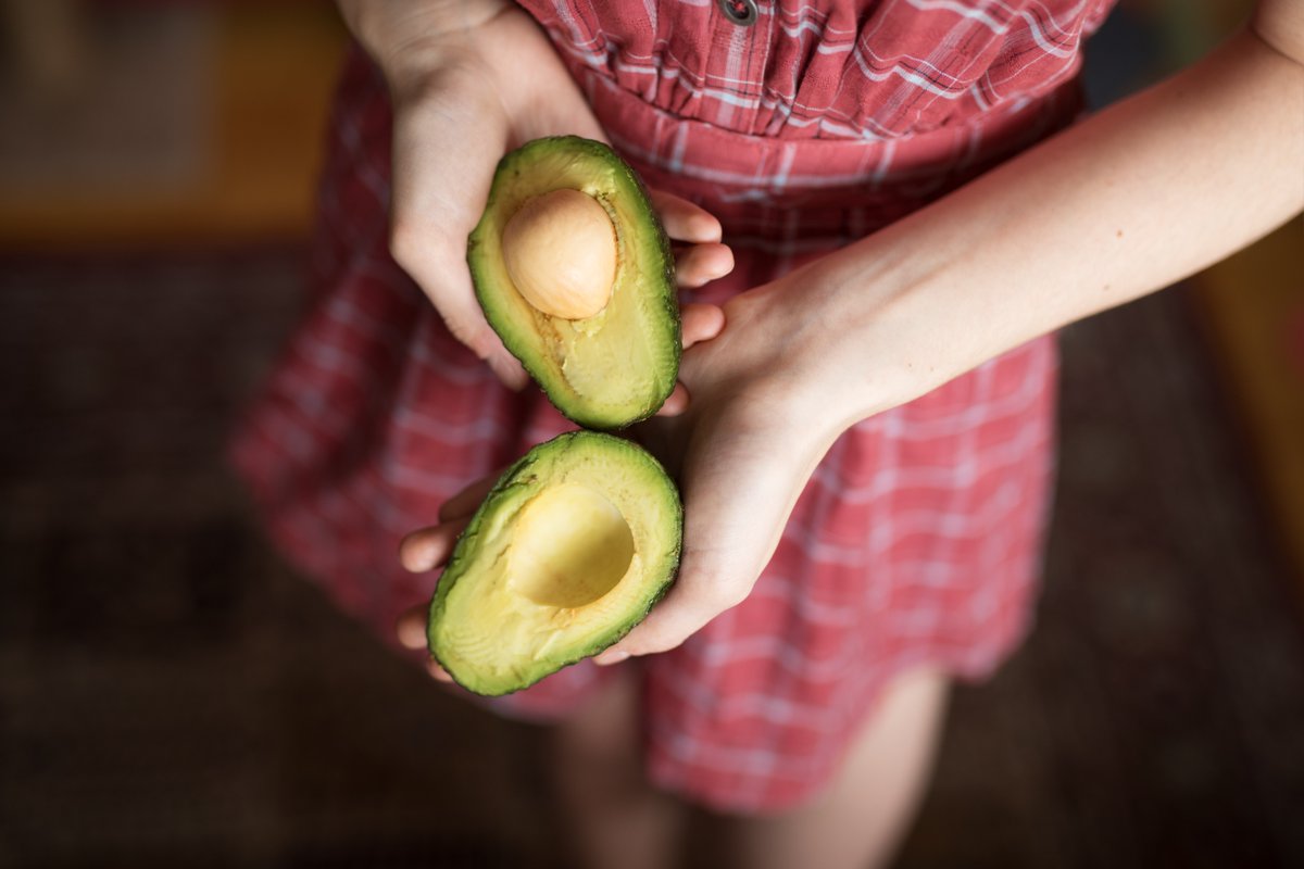 AvoSeedo's tweet photo. Avocado makes you more attractive!
.
.
.
#avocado #AvoSeedo #avocadolove #avocadolover #avocadoaddict #avocadobeauty #perfectavocado #avocadoforlife #avocadoislife #avocadocrazy #avocadoheave #avocadoplant https://t.co/IFKs1hDxOw