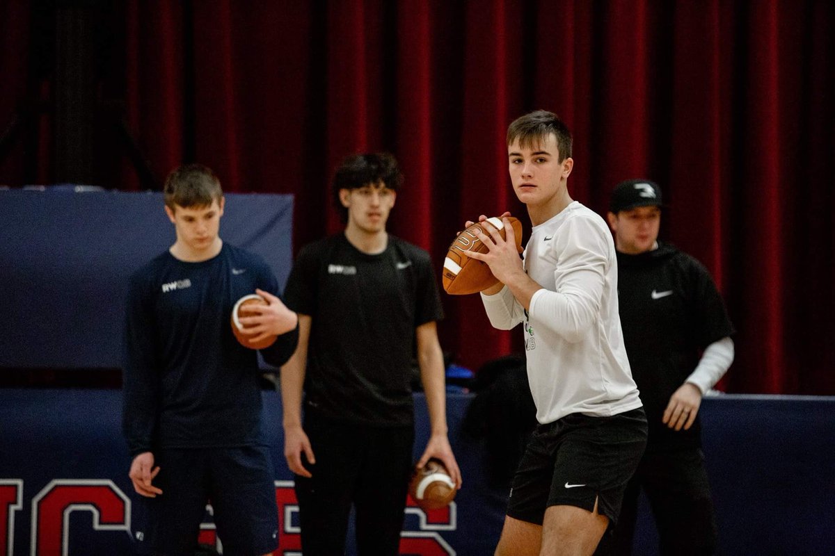 jacksonlproctor's tweet photo. It’s only started😈@jtheaps9 @RylandSpencer @RWQBAcademy #makethemnotice https://t.co/H8I3s64Nd1