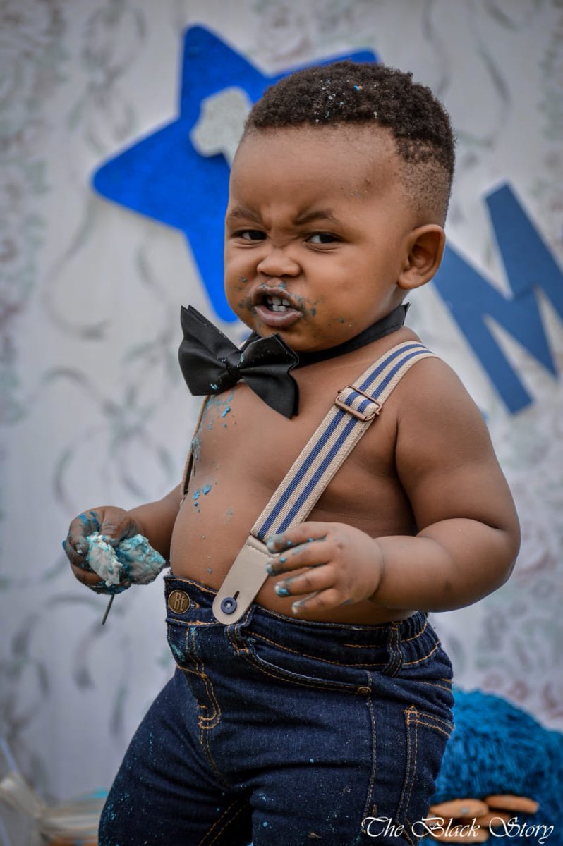 Bongi_Mqhedlane's tweet photo. My nephew is the cutest ever😍😍😍😍... #cake smashing shoot ❤.
Kamo #Turned1 #birthdayboy #cutebaby #BundlesOfJoy @BabyFacePics @Pampers @johnsonsbaby https://t.co/HYBJQzd3oC