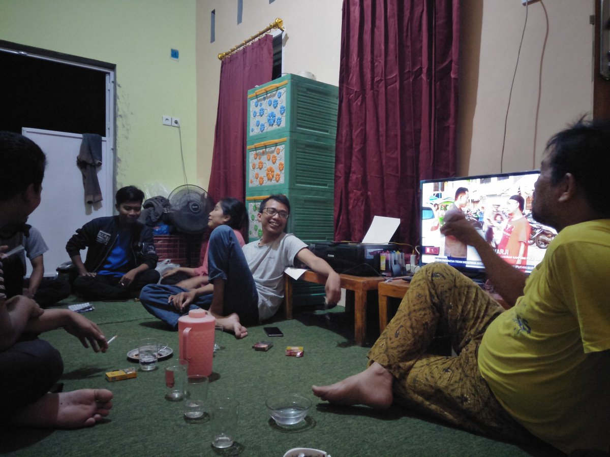 bungRen's tweet photo. Ngumpul sebelum pulkam https://t.co/xyFm64O0iO