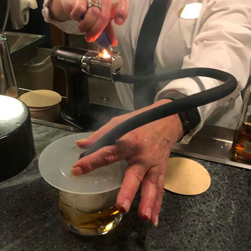 homeofusagolf's tweet photo. The North & South Bar is the latest addition to the newly renovated Manor Inn at @PinehurstResort! Stop by and enjoy the wide variety of bourbon, whiskeys, craft beer, and other cocktails. #Pinehurst #ManorInn https://t.co/8jAVCbc4F9
