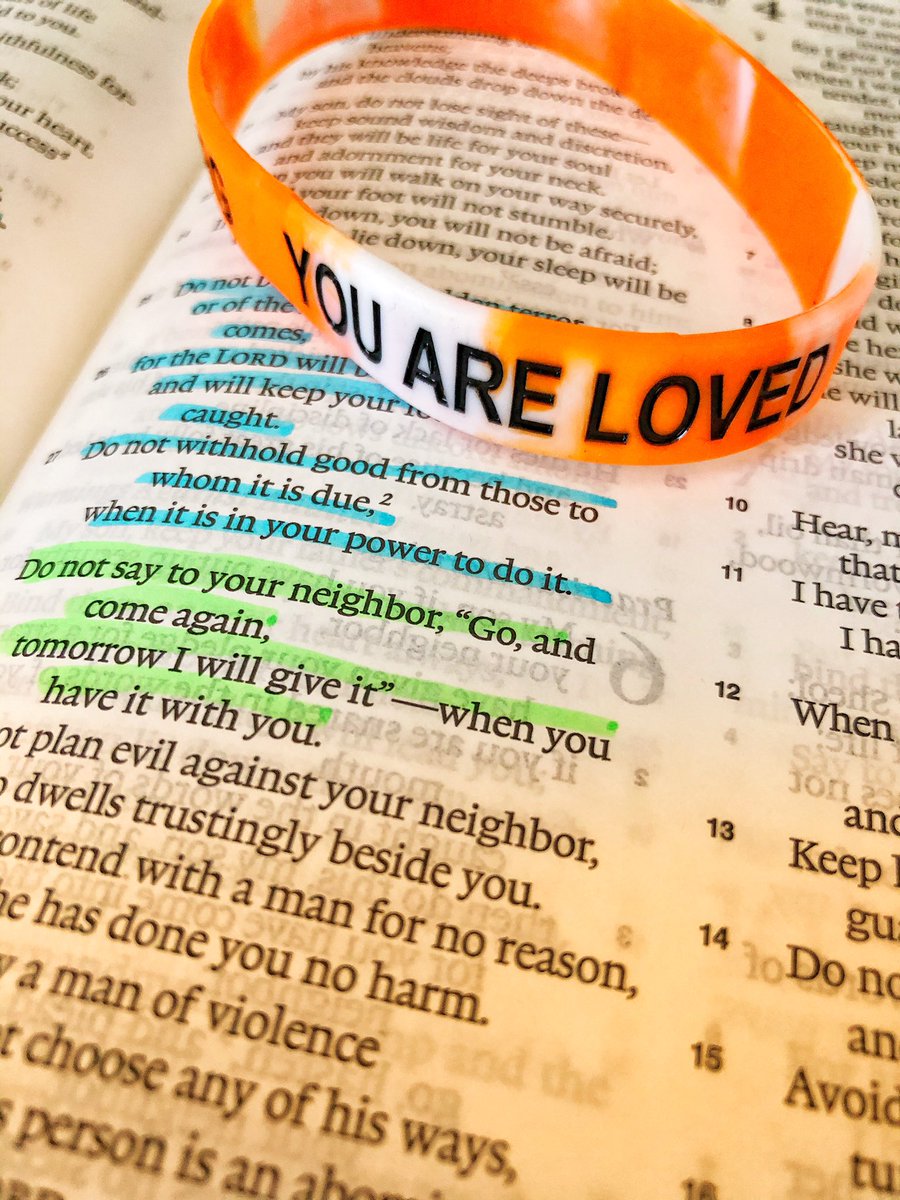hopeful_horizon's tweet photo. With God all things are possible 🙏🏼 Mental Health may win today but God wins in the end 💥Remember You Are So Loved 🧡 #mentalhealthawareness #loveyourself #loveothers #god #loveofgod #bible #proverbs #upliftingquotes #mindsetgoals #workyourmind https://t.co/avieku3eIw