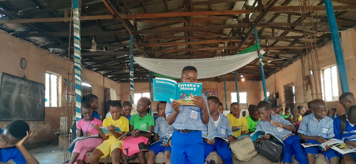 Step_Up_Nigeria's tweet photo. 9 years old Victor has a word for every young person.
“As a young person, you should have integrity. If you are a leader of a state, Don't just spend state funds on yourself but for everybody.”
Do you agree? Kindly retweet!
#CatchThemYoung #AnticorruptionChampions #ACESC https://t.co/qGnppXpQ5N
