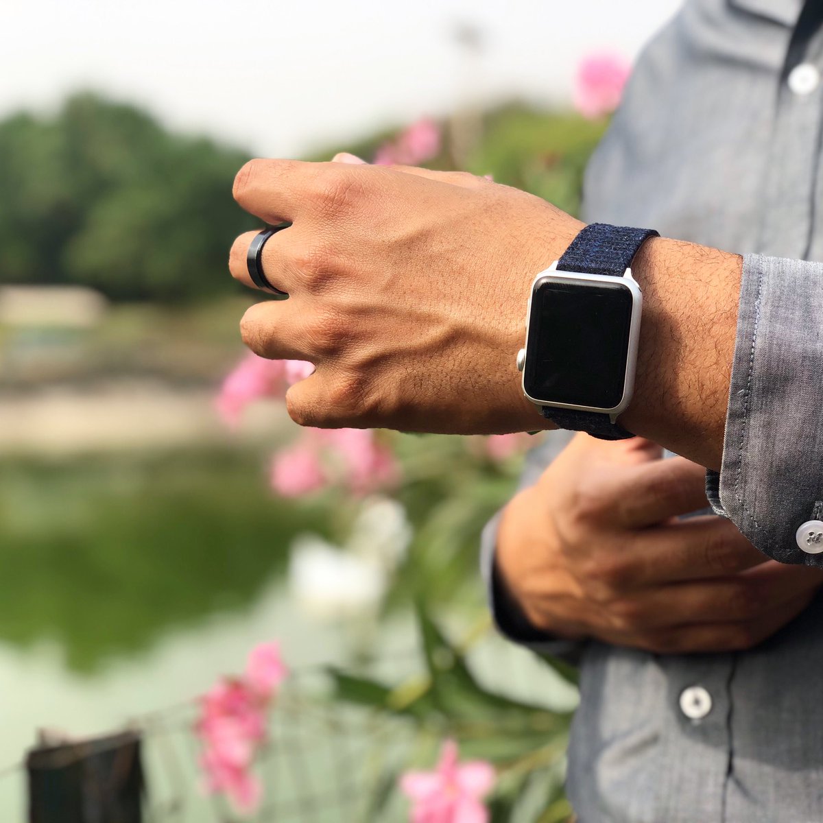 strapbandits's tweet photo. Are you ready to dress up your Apple Watch?! Don’t forget to pick up a new Blue Glencheck fabric strap.⌚️#applewatch #applewatchband https://t.co/cHC0KMp9uO