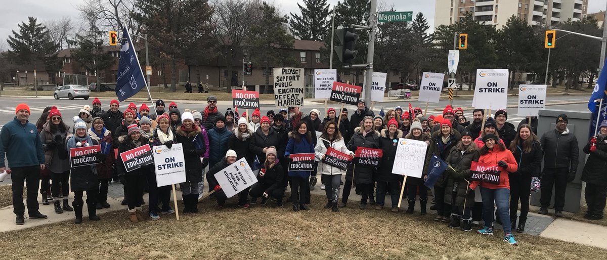 MrHamOnt's tweet photo. #osstf #NoCutsToEducation #ontpoli https://t.co/3dmfKSidYm