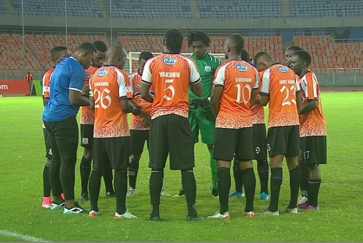azamtvtz's tweet photo. 70' | Azam FC 2-0 Lipuli FC.
LIVE #AzamSports2
#VodacomPremierLeague #LigiKuuTanzaniaBara #VPLUpdates #VPL #AzamFC #LipuliFC #AzamLipuli https://t.co/nSI6VnBLWd