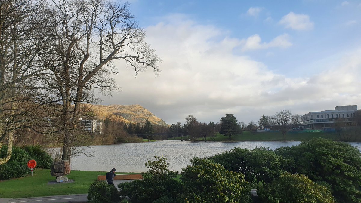 frasergj's tweet photo. Sunshine at lunchtime around #Stirling, #IGStirUni & #Kinbuck (15/1) #WeatherWatcherGraham @BBCScotWeather @BBCAimsir @bbcweather @metoffice @BBCWthrWatchers @BBCCountryfile @BBCEarth @Netweather @STVWeather @itvweather @SkyNewsWeather #loveukweather✔ #StormHour https://t.co/jjx6n4TQn1