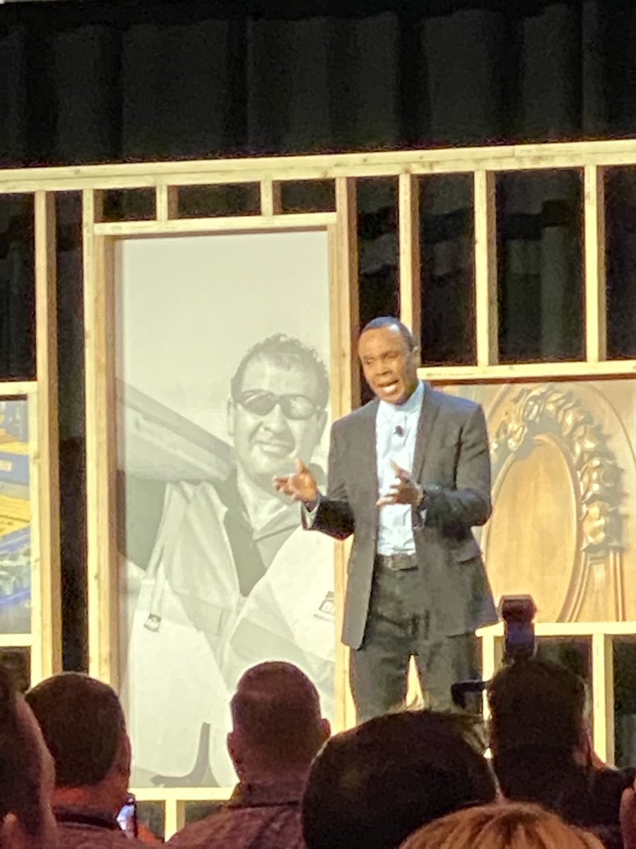 MattRisinger's tweet photo. The @buildwithbmc keynote from @SugarRayLeonard was awesome!     #buildwithbmc #bmcvegas2020
#buildwithbmc
His Motto:
POWER
Prepare 
Overcome
Win
Every
Round 

Without determining we won’t win. No one is born a brain surgeon or a world champion boxer. You just be determined. https://t.co/S6gkO2zwBz