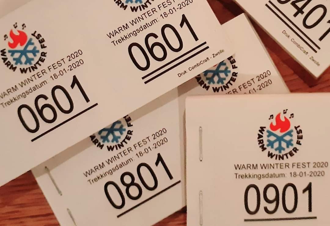 Het houdt niet op: nog meer prijzen voor de WWF-loterij met dank aan Snackbar de Vuurbaak; Profile Paul; Vooys, keurslager. Nog meer kans dus. Loten kosten 2 euro en zijn te koop bij Lunchcafé Locals en vrijdagavond bij het WWF-informatiepunt op de hoek Voorstraat-Princestraat.