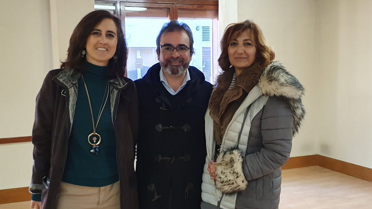 pedroatticus's tweet photo. Cuando emprendes un nuevo proyecto has de procurar rodearte de los mejores.
Ana Bernal y Mavi Mengual, de #Mumarq Arquitectura e Interiorismo, además de buenas amigas son unas grandes profesionales con un gusto exquisito.
Deseando ver cómo quedan las nuevas oficinas de #Aethicus. https://t.co/mqfy8acB0g