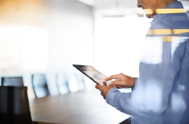 sjarmbruster's tweet photo. World's leading online jeweler @BlueNileDiamond powers its exceptional #CustomerService with @oraclemktgcloud #OracleResponsys and #OracleEPM. Learn more: https://t.co/SPXDTKjKIz https://t.co/CCb7MoPuTg
