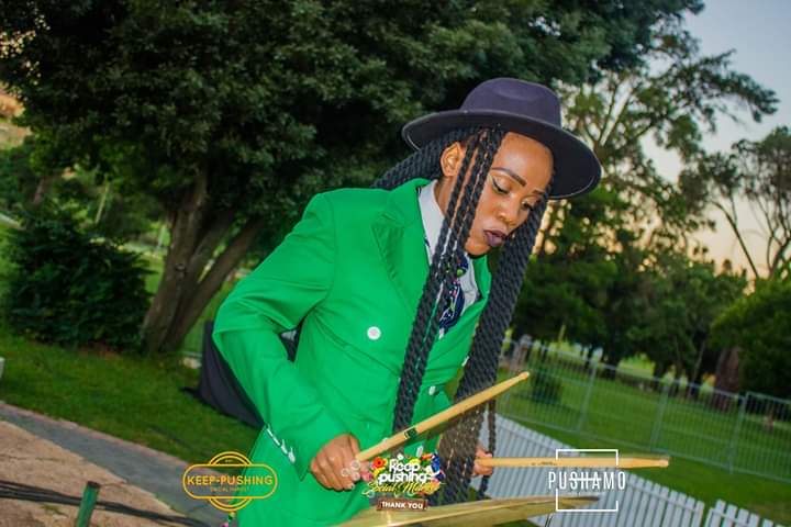 AfricanRhythmSA's tweet photo. The Movement !!! 
Happy new year https://t.co/ydQWrG8j5b