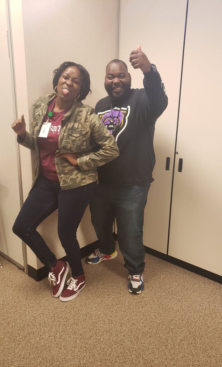 HNGCBears's tweet photo. There's a Teacher of the Year run-off happening between @cstewGeo and Miss King! These two are #Beartastic teachers! Who will win the title!? Stay tuned! #TeacheroftheYear2020 #HngcProud #Aliefproud #aliefleads @HNGCLibrary @robin_rshields @MrSnyderHNGC @librarianRamos https://t.co/mqeLxdSpCl