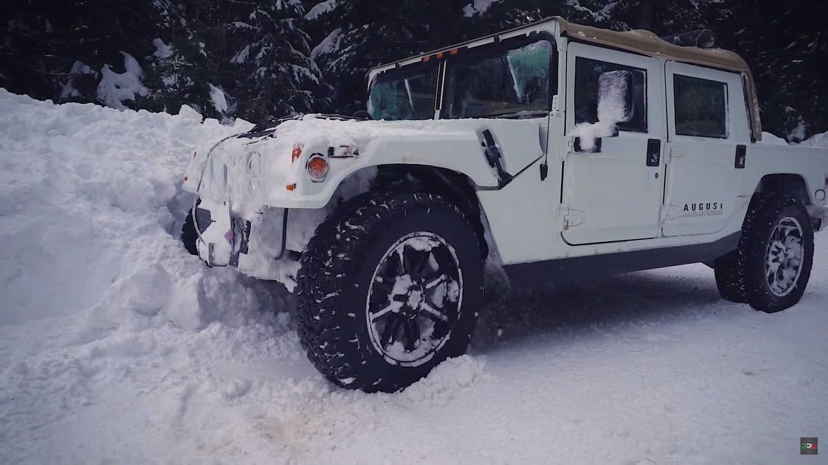 don_elkington's tweet photo. Need something to do on #vancouversnowstorm2020 day? Download @Uber and pretend you called for a ride in this. Just saying if we had #rideshareBC #bcpoli https://t.co/yH8Pl5ok4D