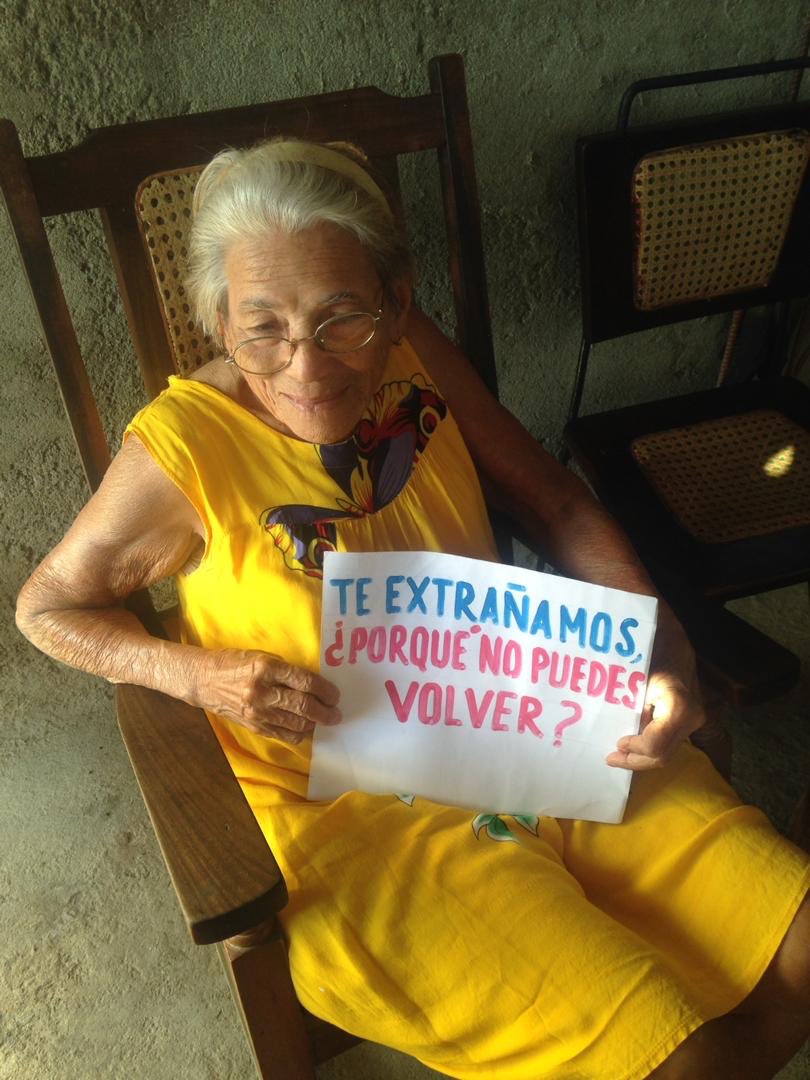 yuslay05528395's tweet photo. #QuitenLosOchoAños #NoSomosDesertores #reunificacionfamiliar #CubanosPorLaUnidadFamiliar @DiazCanelB @BrunoRguezP @PartidoPCC @UJCuba @CubaMINREX @JosefinaVidalF @AsambleaCuba https://t.co/IeDi2ZkplH