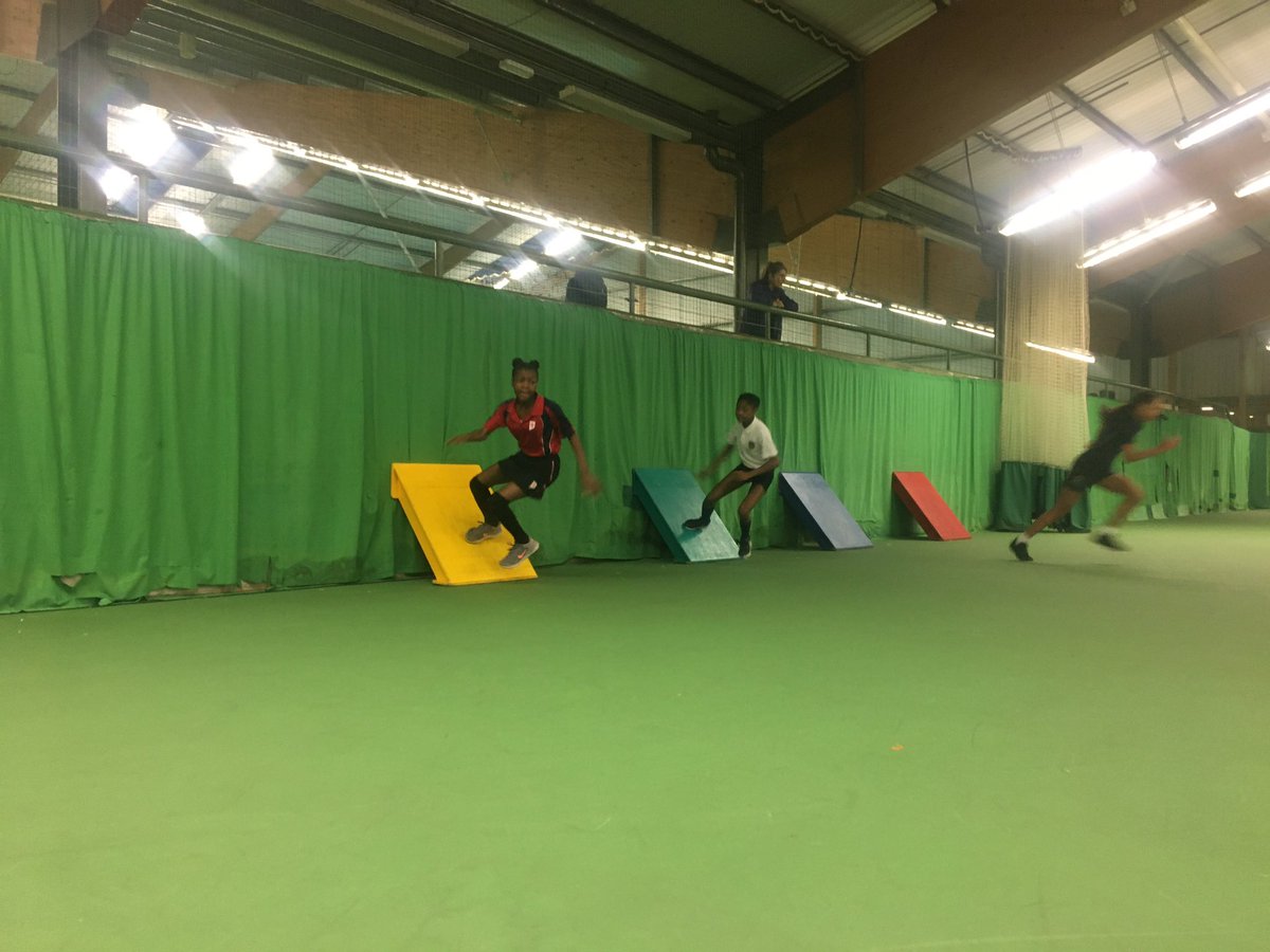 UoBSchool_PE's tweet photo. Well done to our Year 7+8 girls for competing in the south Birmingham Sportshall Athletics. With most students being in Year 7, we placed at an incredible 2nd place for the Year 8 competition! Simply awesome! #UoBeasts #Cantheboysdobetter https://t.co/foJODkXaBh