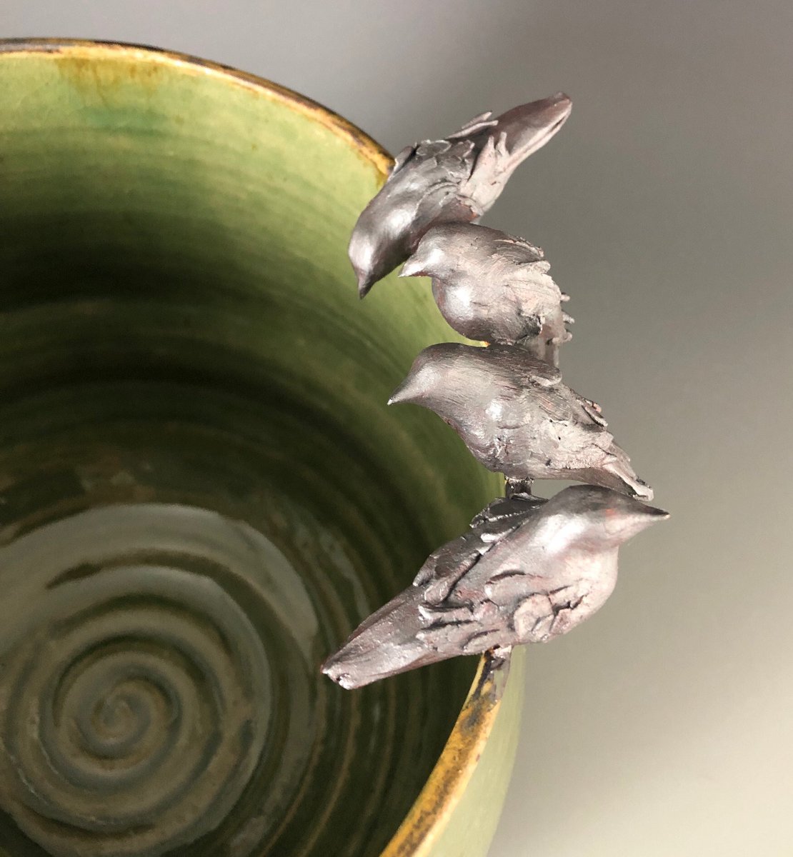 CraftShowSWC's tweet photo. You have friends who love hand-crafted, unique treasures tell your friends about the Smithsonian Craft Show, April 22-26 at the National Building Museum. Vase by Suzanne Crane #SuzanneCraneFineStoneware #SmithsonianCraftShowsSWC #WashingtonDC #NationalBuildingMuseum https://t.co/RTGjIRST3Z