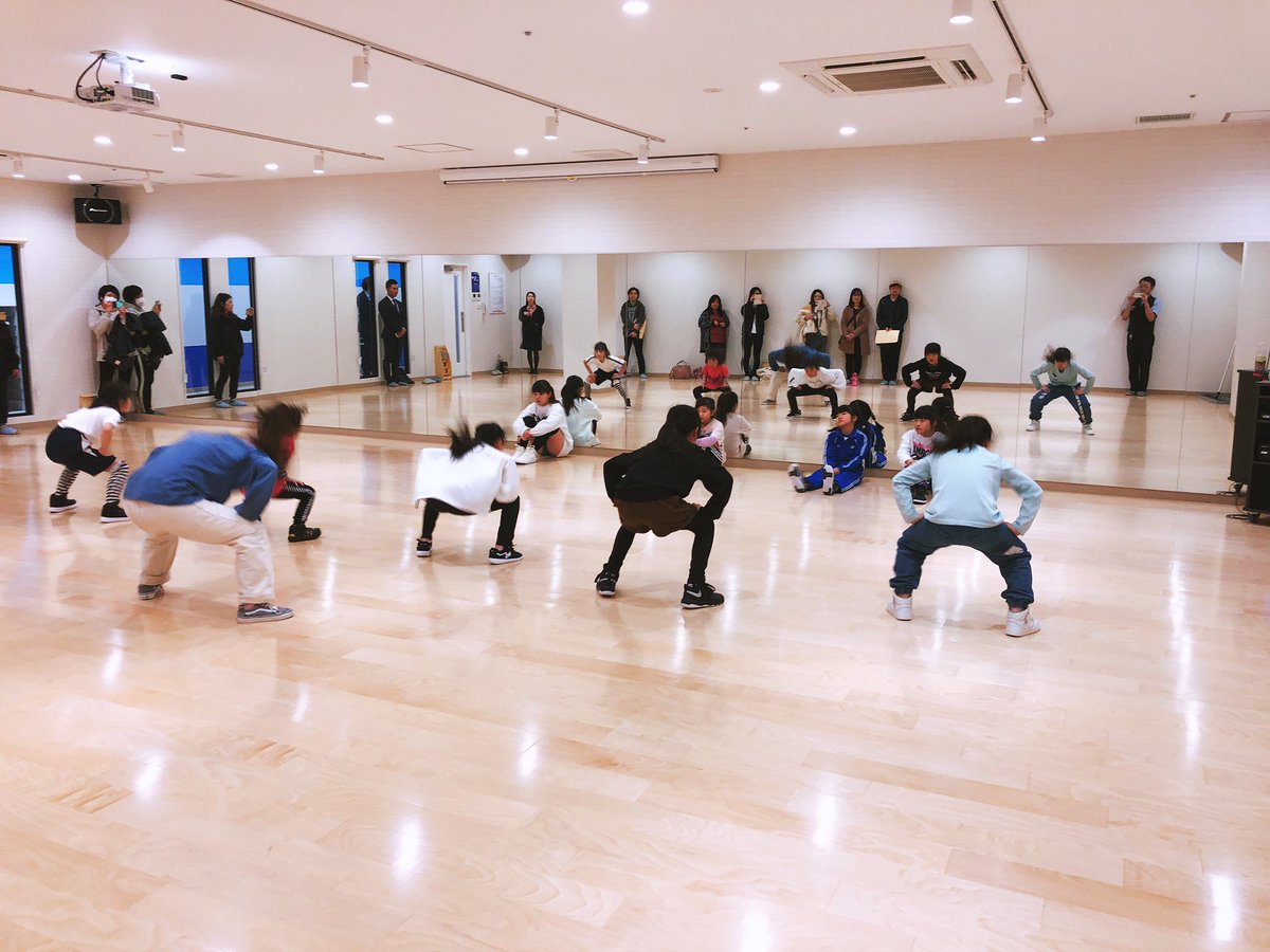 カラオケclub Damつくば店 カラオケclubdamつくば店 併設のレンタルスタジオつくばでのエイベックス ダンスマスター無料体験会初日 我々の方が緊張気味でしたが 受講生の方から楽しかったという声が聞けてホント良かったです つくば カラオケ カラオケclub Damつくば店 カラオケclubdamつくば店 併設のレンタルスタジオつくばでのエイベックス ダンスマスター無料体験会初日 我々の方が緊張気味でしたが 受講生の方から楽しかったという声が聞けてホント良かったです つくば カラオケ