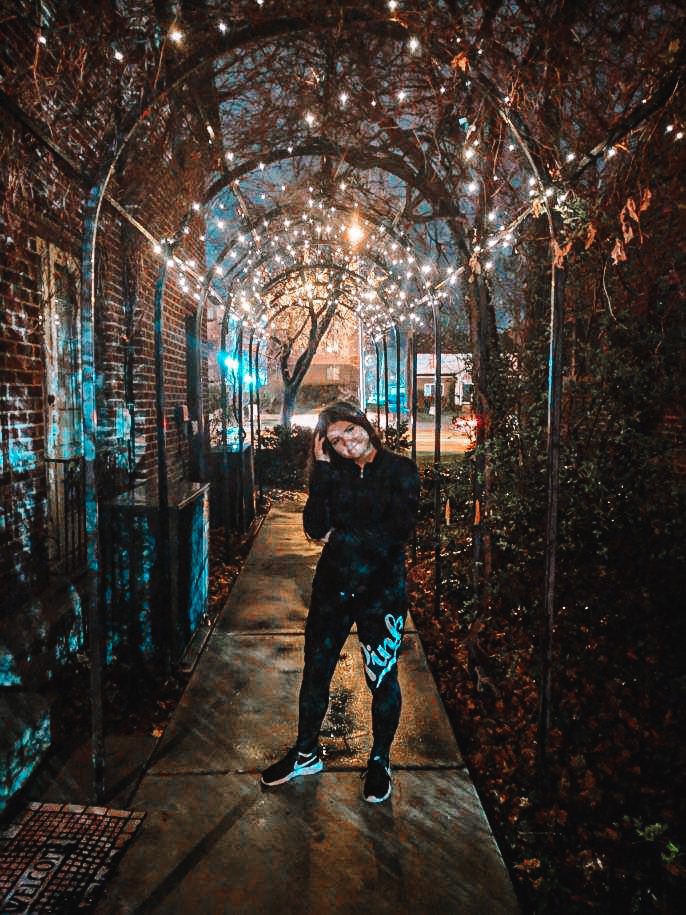 AllAroundAudrey's tweet photo. Hey guys! Today I’m the one in charge of posting videos so let’s make it a competition and get those videos more views than the ones during the previous days! I’m posting on AllAroundAudrey, That YouTub3Family, and JustJordan33, and all the videos should be up soon! Love you guys https://t.co/Bzq2MAnZyb
