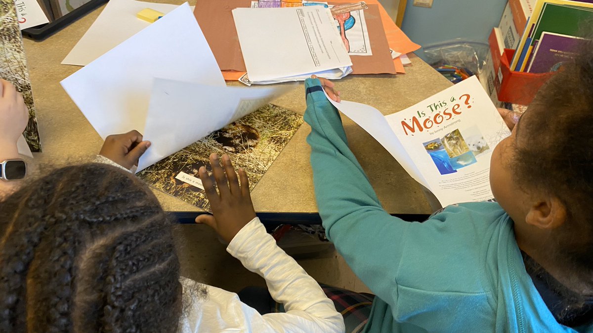First grade Ss reacting and responding to reading! #WCPSreads #385Pride <a href="/4KristenEnglish/">Kristen English,Ed.D.</a> @dwinndan <a href="/RRothAP/">Rachel Roth</a>  <a href="/MsStanton1/">Tyler Stanton</a>