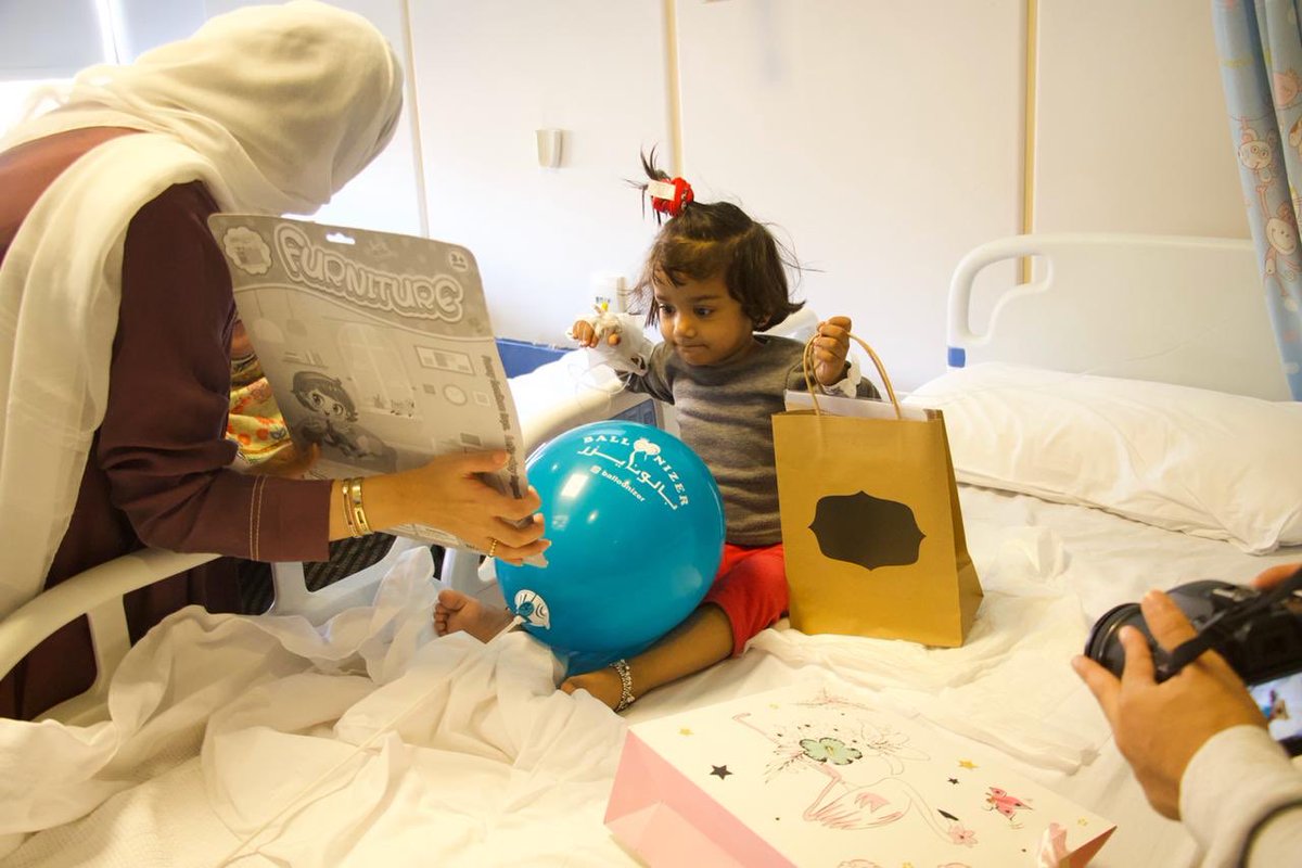 Humanity_team's tweet photo. العمل التطوعي، والسعادة، وجهان لعملة واحدة، ففي العمل تشعر أنك تنجز، وتنمو، وتتقدم، وفي السعادة التي تحصل عليها تشعر بالهدوء النفسي الذي يساعدك في إنجاز أكبر في عملك🤍.. https://t.co/zssHlRC1pc