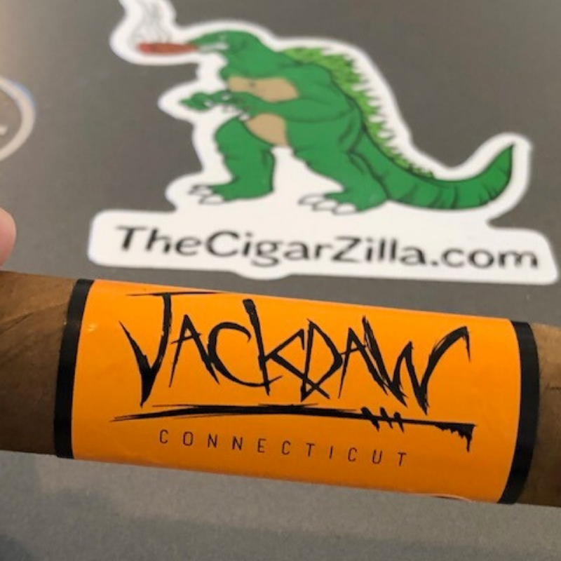 CigarZilla's tweet photo. Jackdaw is a mild to medium bodied cigar wrapped in a Connecticut leaf from Ecuador. 

This stick has hints of sweetness and white pepper with a unique aroma thanks to the Corojo 99 blended in the filler.

#TheCigarZilla https://t.co/ku96G7mWSJ