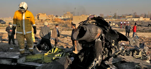 HealthProp's tweet image. 2nd Iranian missile hitting passenger jet
bit.ly/2sr278f
#usatoday #MUNWOL